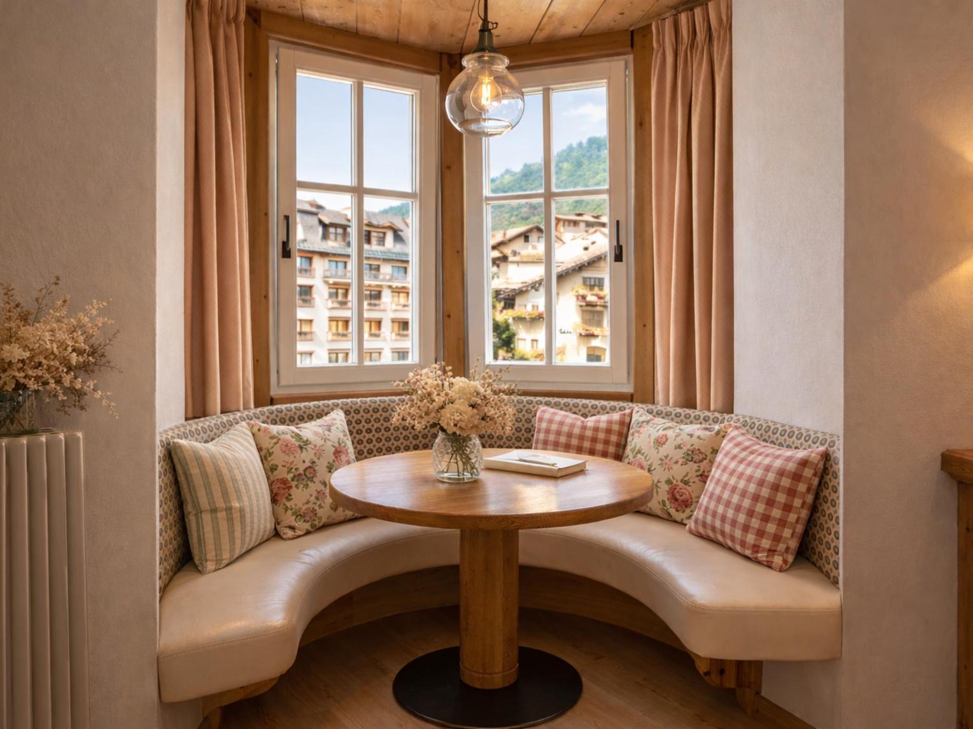 Junior Suite,1770839113:JPEG